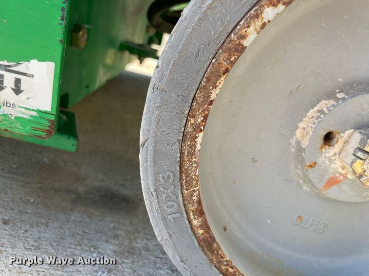 image for item NT9403 2015 Genie GR-20  vertical lift