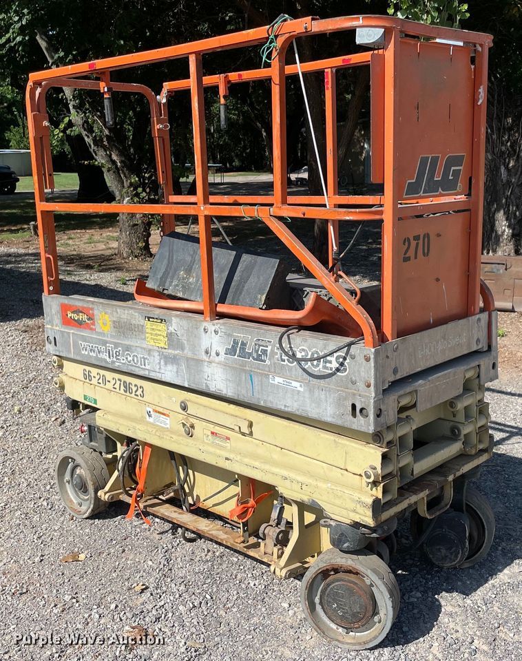 image for item NT9404 JLG 1930ES  scissor lift