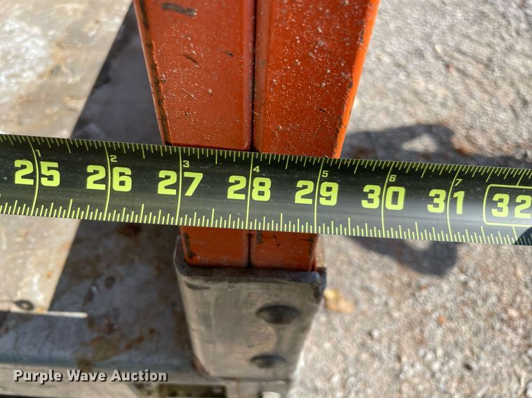 image for item NT9404 JLG 1930ES  scissor lift