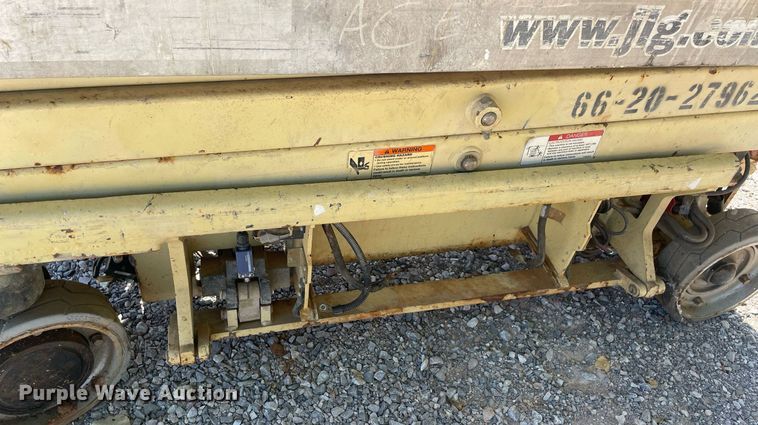image for item NT9404 JLG 1930ES  scissor lift