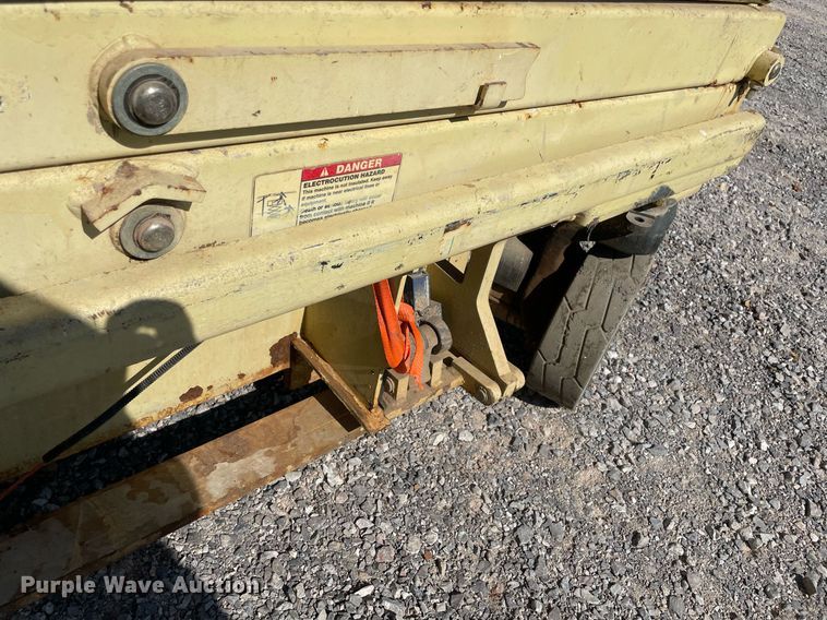 image for item NT9404 JLG 1930ES  scissor lift