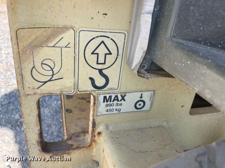 image for item NT9404 JLG 1930ES  scissor lift