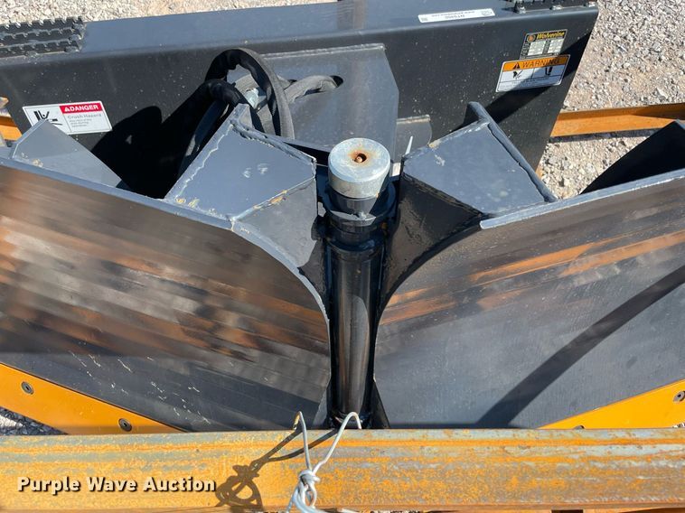 image for item NT9406 2023 Wolverine VSB1584W  skid steer dozer blade