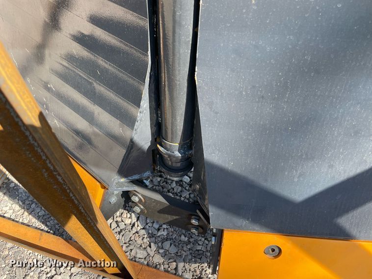 image for item NT9406 2023 Wolverine VSB1584W  skid steer dozer blade