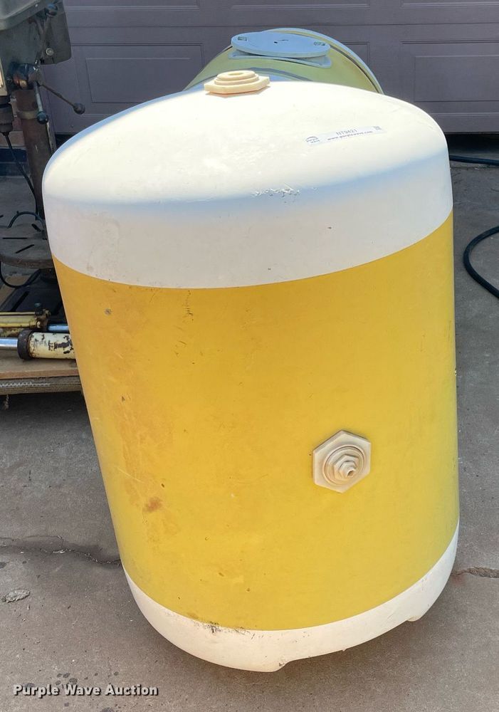 image for item NT9421 (2) 3' x 30" poly tanks