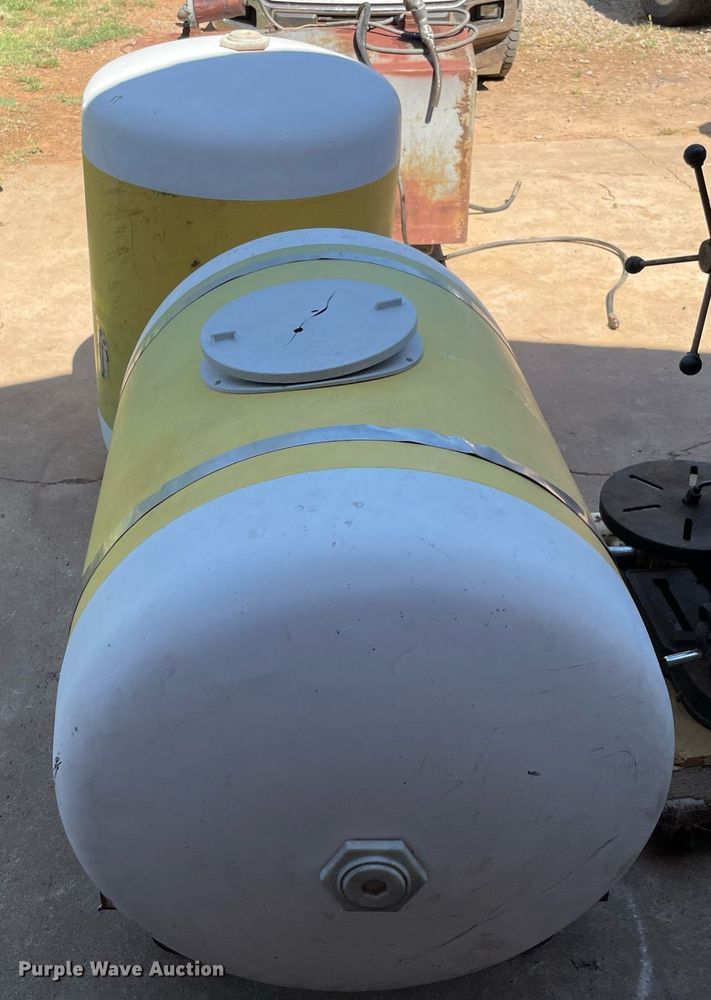 image for item NT9421 (2) 3' x 30" poly tanks