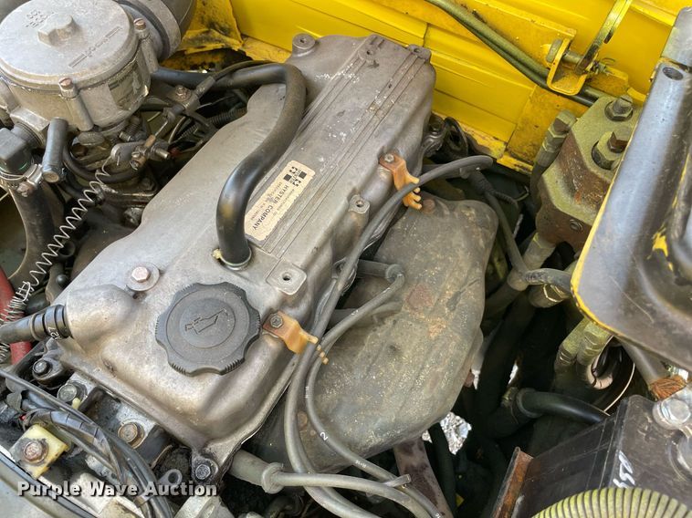 image for item NT9427 Hyster S35XM  forklift