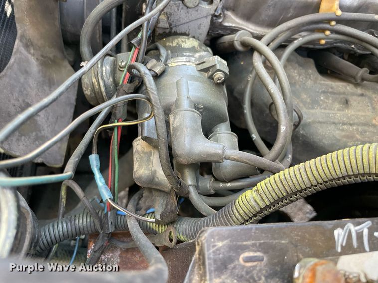 image for item NT9427 Hyster S35XM  forklift