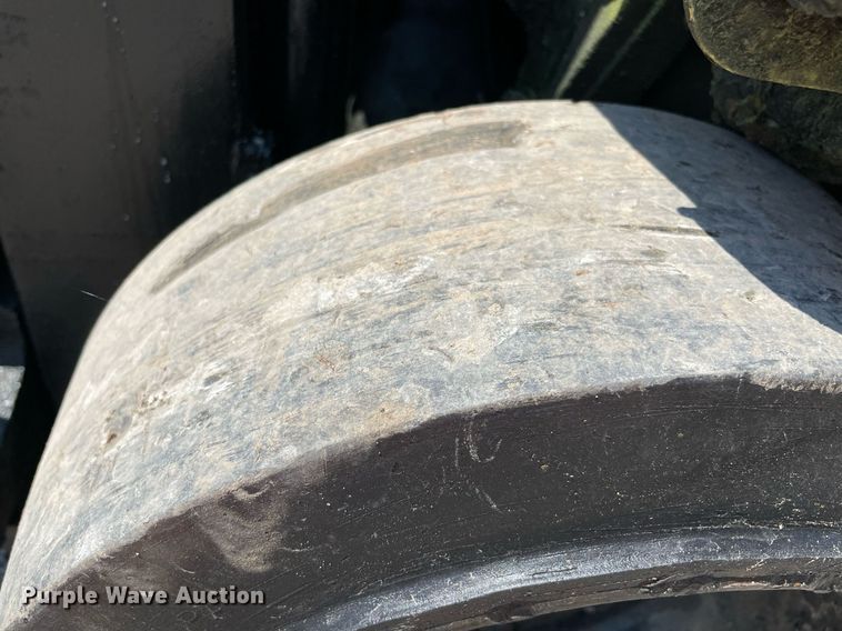 image for item NT9427 Hyster S35XM  forklift