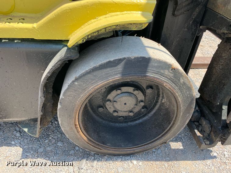 image for item NT9427 Hyster S35XM  forklift