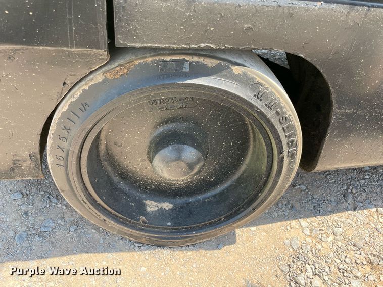 image for item NT9427 Hyster S35XM  forklift