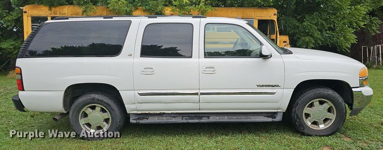 image for item NT9792 2005 GMC Yukon XL  SUV