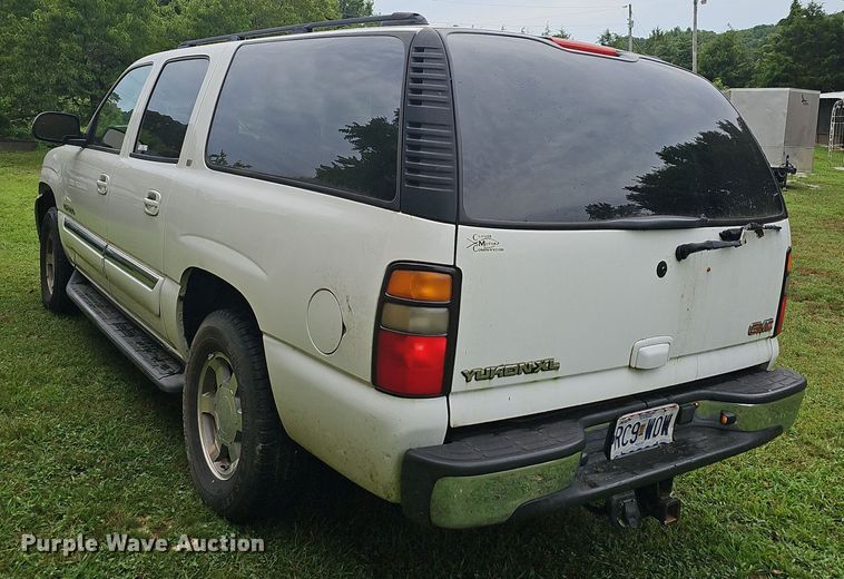 image for item NT9792 2005 GMC Yukon XL  SUV