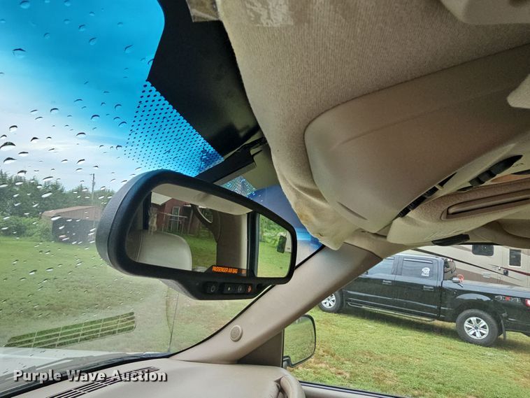 image for item NT9792 2005 GMC Yukon XL  SUV