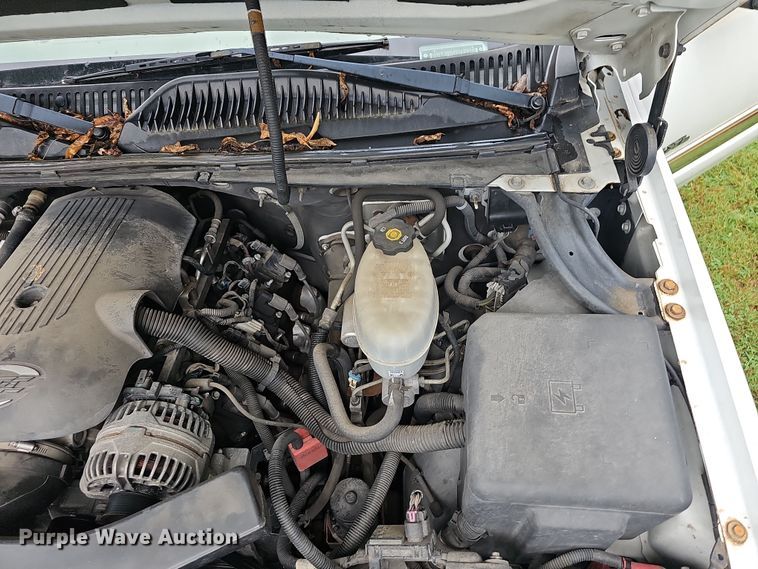 image for item NT9792 2005 GMC Yukon XL  SUV