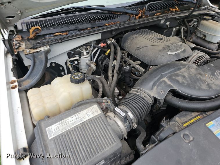 image for item NT9792 2005 GMC Yukon XL  SUV