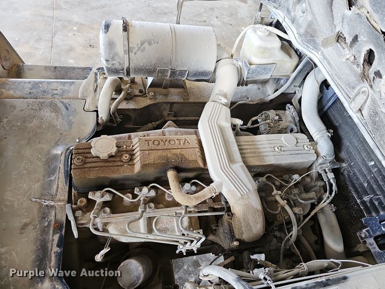 image for item NT9798 Toyota 02-5FD45  forklift