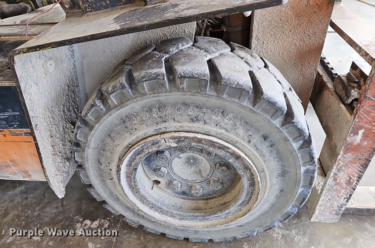 image for item NT9798 Toyota 02-5FD45  forklift