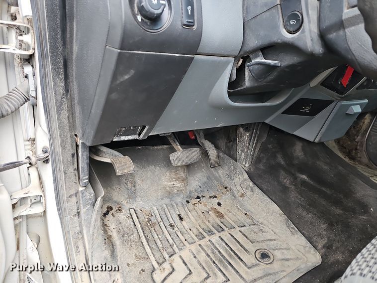 image for item NT9810 2015 Ford F250 Super Duty XLT  SuperCab pickup truck