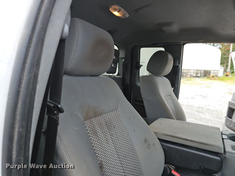 image for item NT9810 2015 Ford F250 Super Duty XLT  SuperCab pickup truck