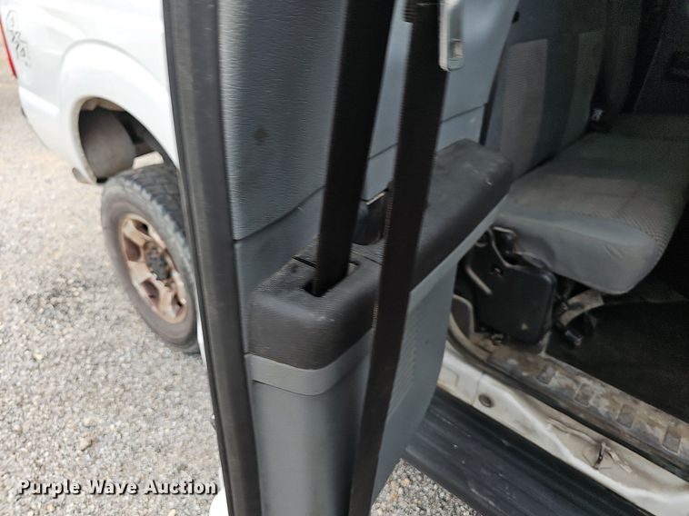 image for item NT9810 2015 Ford F250 Super Duty XLT  SuperCab pickup truck