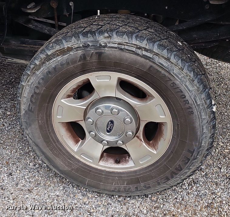 image for item NT9810 2015 Ford F250 Super Duty XLT  SuperCab pickup truck