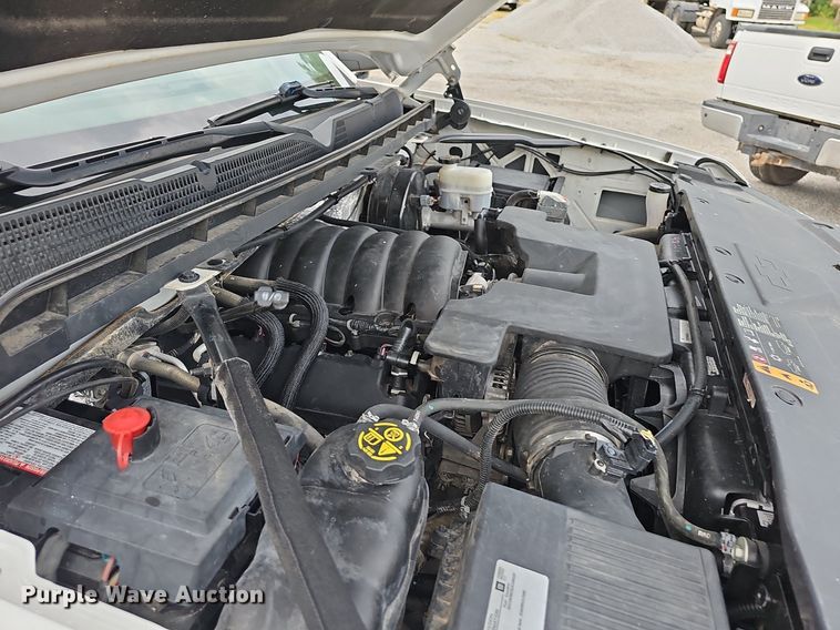 image for item NT9811 2018 Chevrolet Silverado 1500  Crew Cab pickup truck