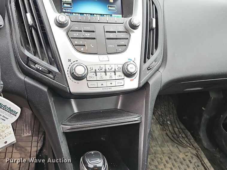 image for item NT9812 2017 Chevrolet Equinox  SUV