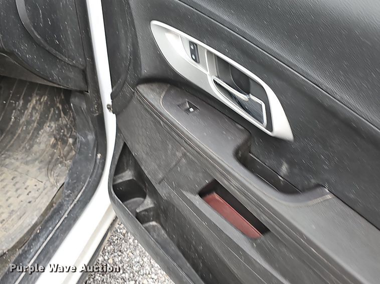 image for item NT9812 2017 Chevrolet Equinox  SUV