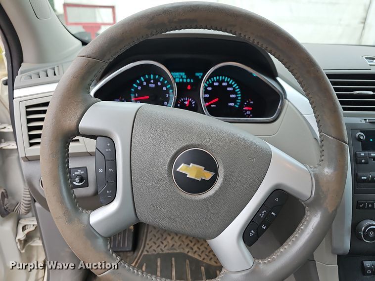 image for item NT9814 2012 Chevrolet Traverse LT  SUV