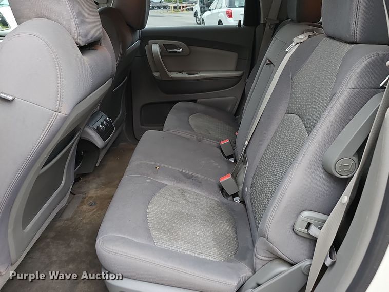 image for item NT9814 2012 Chevrolet Traverse LT  SUV