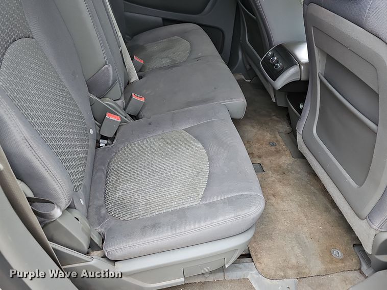 image for item NT9814 2012 Chevrolet Traverse LT  SUV