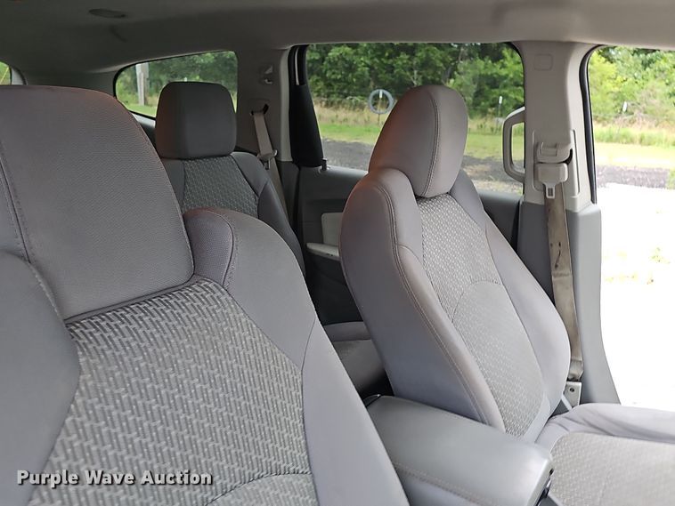 image for item NT9814 2012 Chevrolet Traverse LT  SUV