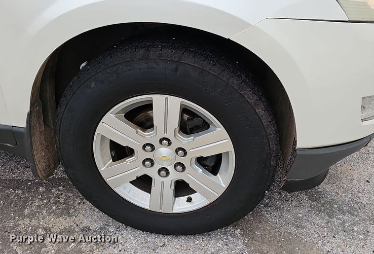 image for item NT9814 2012 Chevrolet Traverse LT  SUV