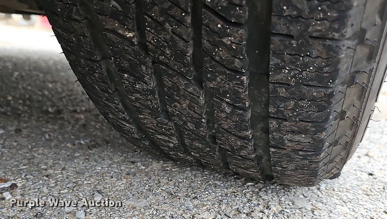 image for item NT9814 2012 Chevrolet Traverse LT  SUV