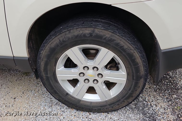 image for item NT9814 2012 Chevrolet Traverse LT  SUV
