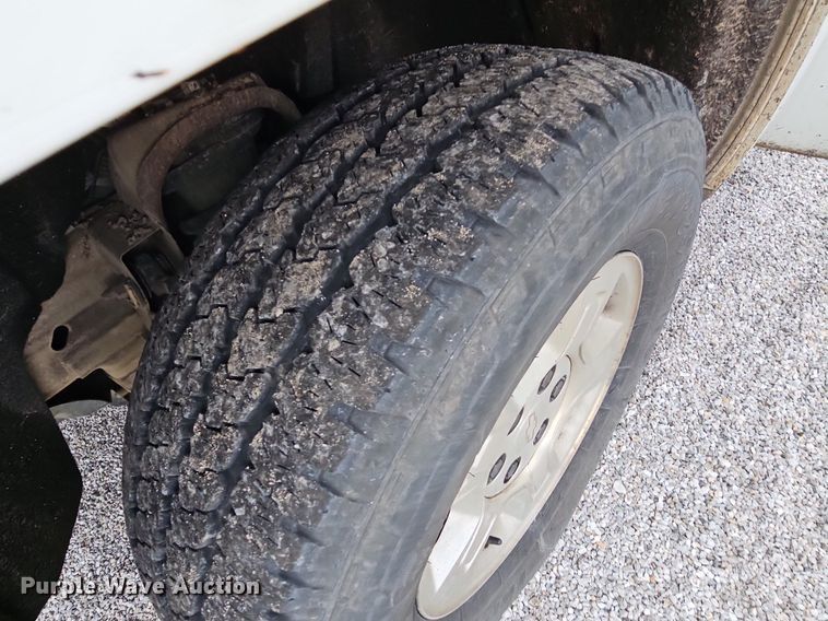 image for item NT9819 2014 Chevrolet Silverado 1500  Crew Cab pickup truck