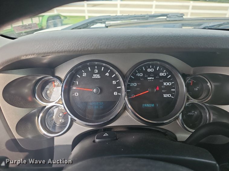 image for item NT9885 2013 GMC Sierra 2500HD  Ext. Cab pickup truck