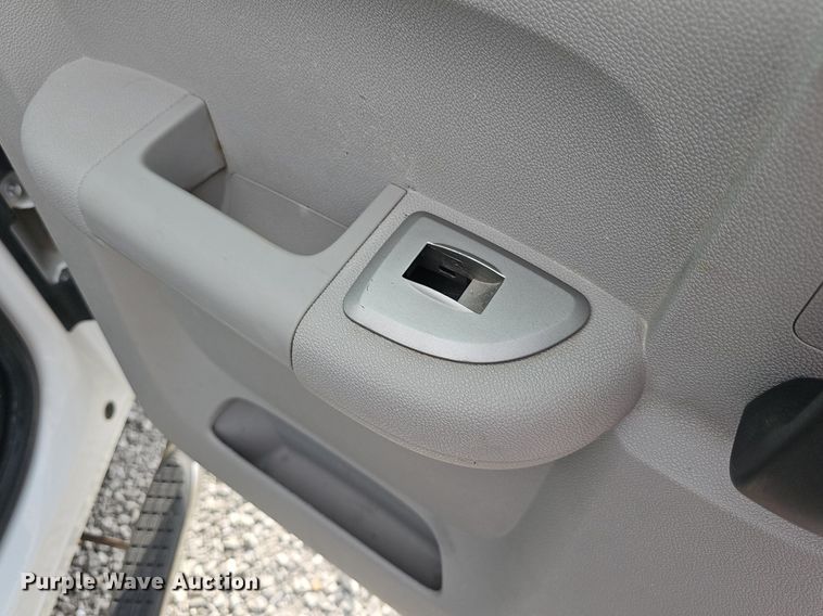 image for item NT9885 2013 GMC Sierra 2500HD  Ext. Cab pickup truck