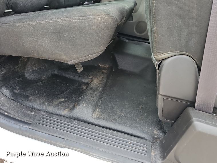 image for item NT9885 2013 GMC Sierra 2500HD  Ext. Cab pickup truck