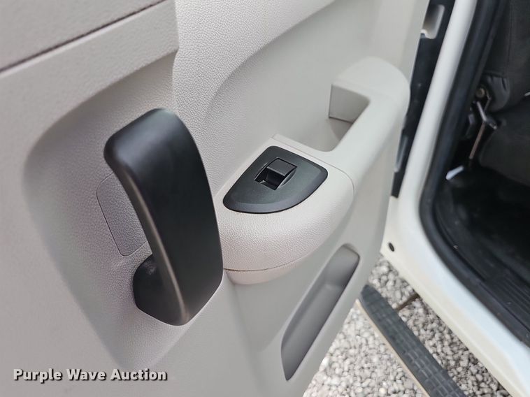 image for item NT9885 2013 GMC Sierra 2500HD  Ext. Cab pickup truck