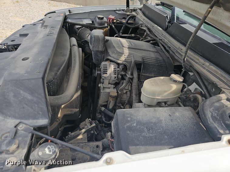 image for item NT9885 2013 GMC Sierra 2500HD  Ext. Cab pickup truck