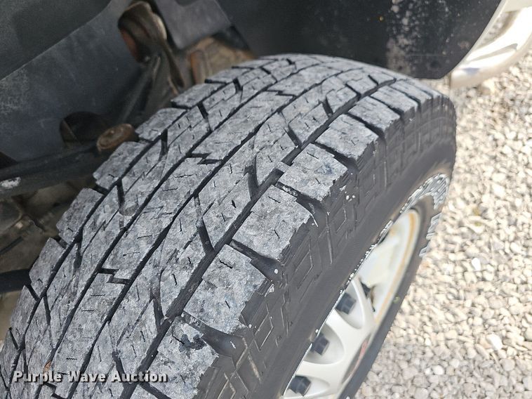 image for item NT9885 2013 GMC Sierra 2500HD  Ext. Cab pickup truck