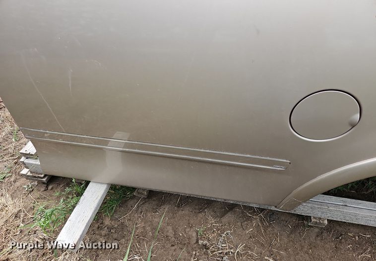 image for item NU9067 Ford F250  pickup truck bed