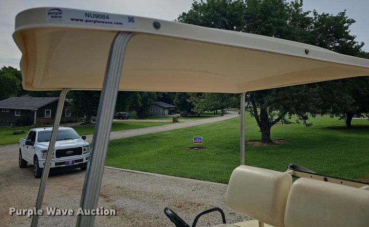 image for item NU9084 Yamaha Electric  golf cart