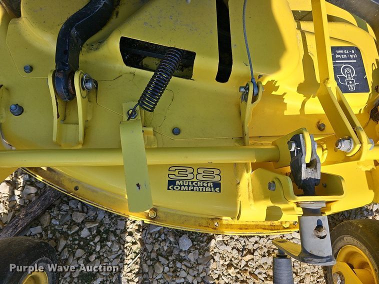 image for item NU9111 John Deere F510  lawn mower