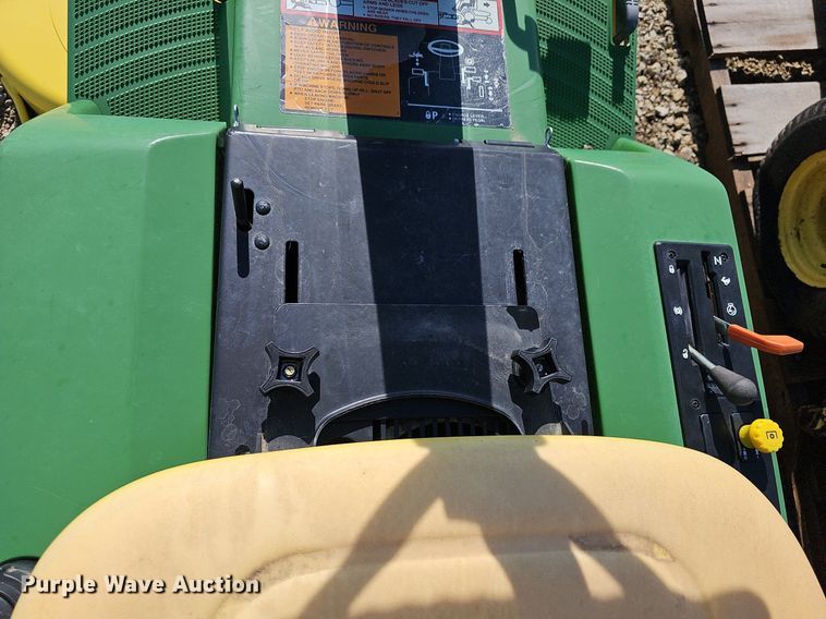 image for item NU9111 John Deere F510  lawn mower