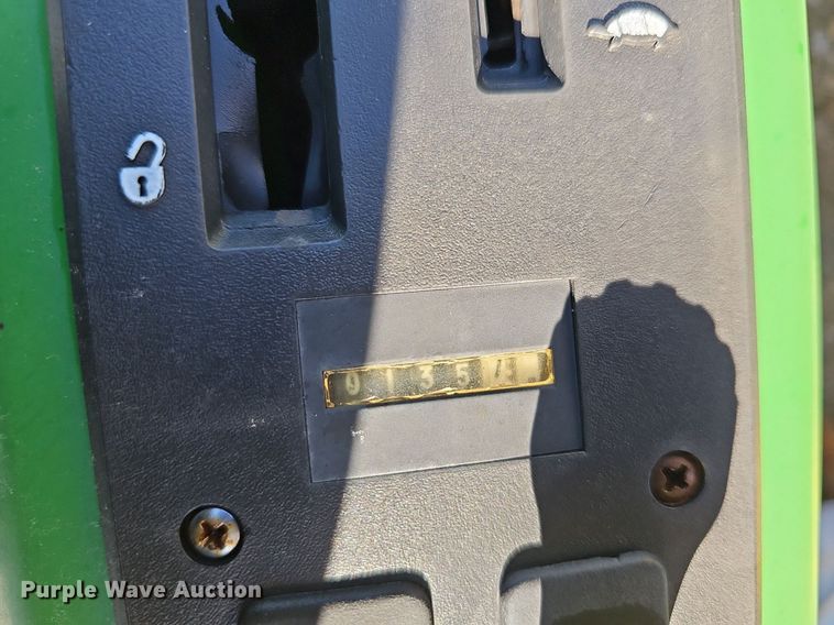 image for item NU9112 (2) John Deere F525 lawn mowers