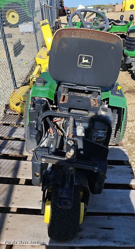 image for item NU9112 (2) John Deere F525 lawn mowers