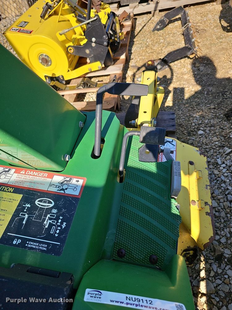 image for item NU9112 (2) John Deere F525 lawn mowers